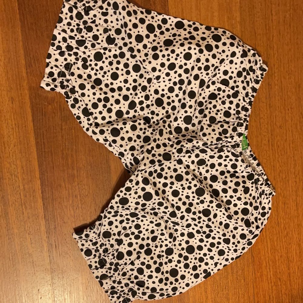 Custom boutique shorts sz 4 new